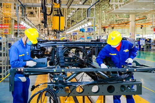 徐工發布21款新能源產品，加速重卡換電與汽輪機技術革新